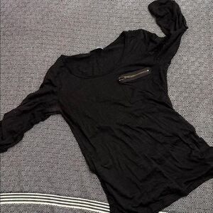 No-brand Women's Black Top